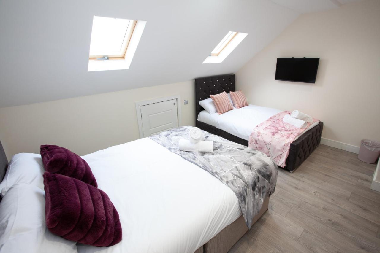 6 Bedroom House 10Min Drive From City Centre - Manchester — Photos 2